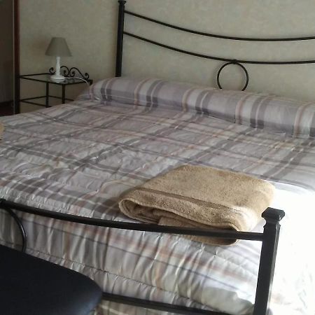 Novara Suite Buitenkant foto